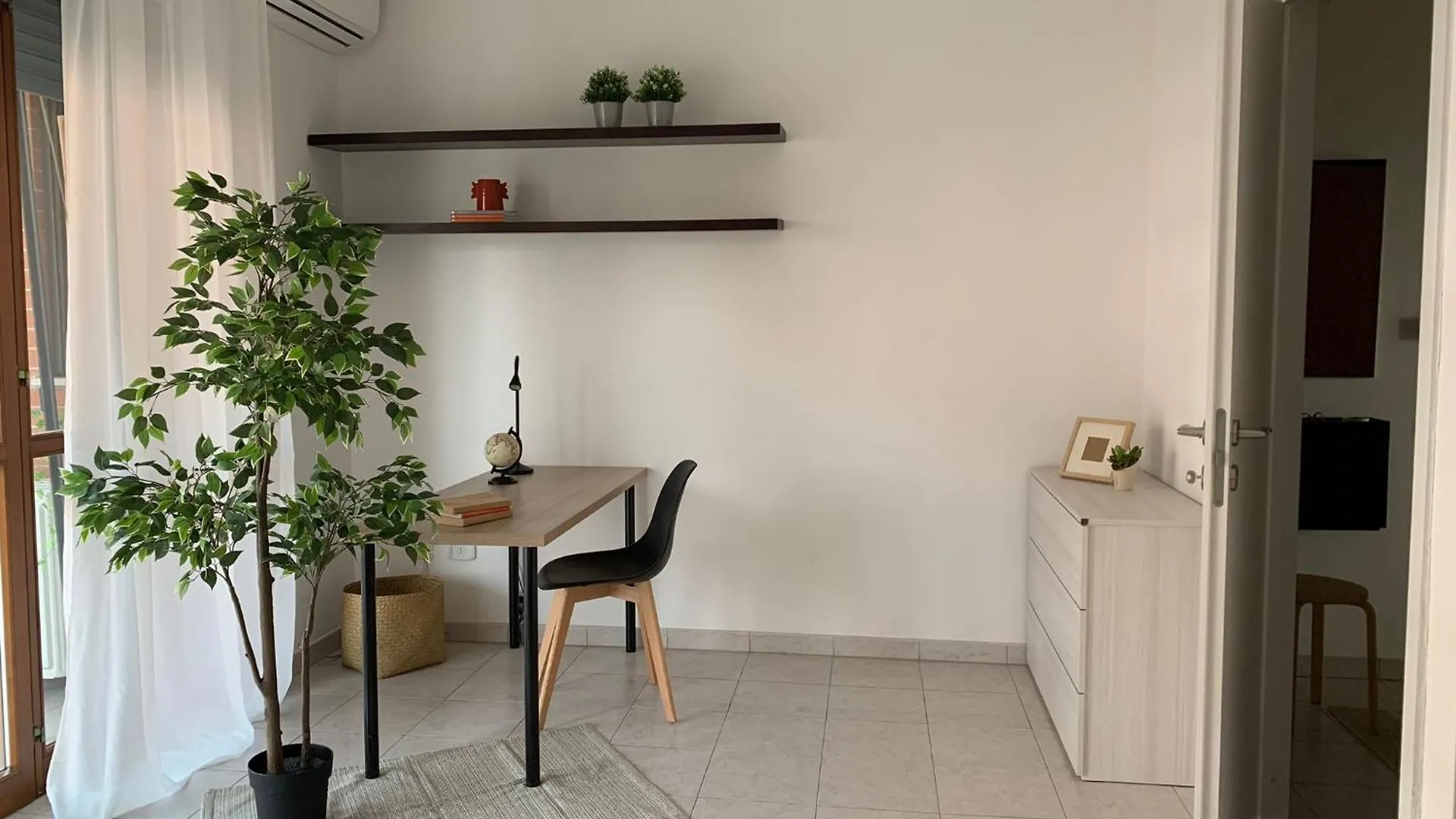 Metropolitan Home Gonin Μιλάνο 0*,